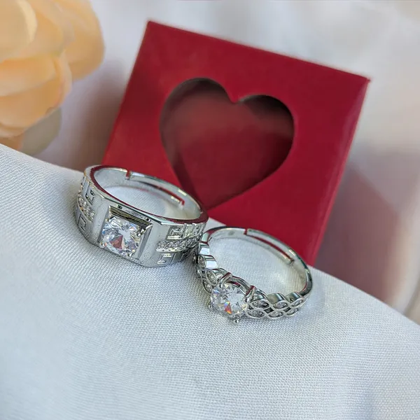 Contemporary_Silver_Finish_His_and_Her_Rings_-_Set_of_2