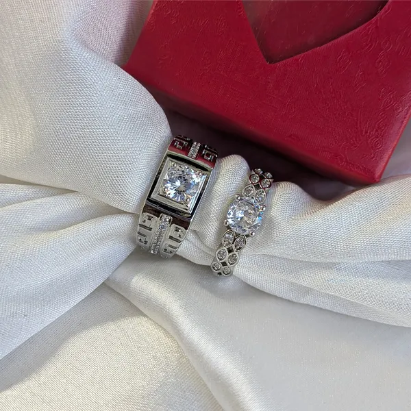 Contemporary_Silver_Finish_His_and_Her_Rings_-_Set_of_2
