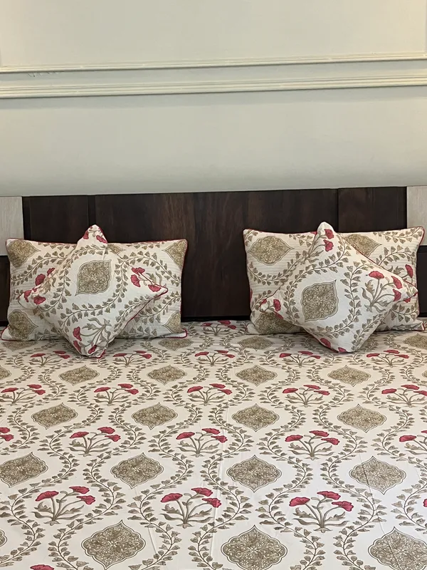 Multicolor_Anokhi_Double_Bed_Sheet_With_Pillows