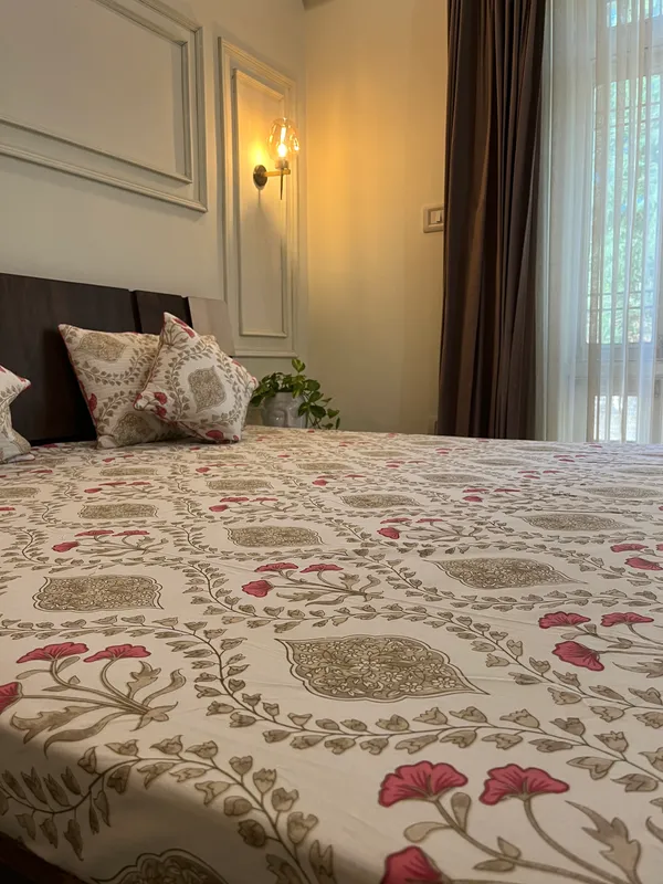 Multicolor_Anokhi_Double_Bed_Sheet_With_Pillows