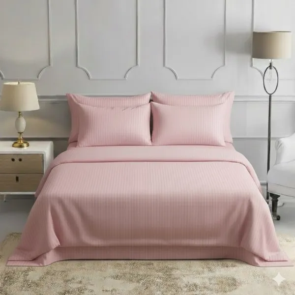 Baby_Pink_Double_Bed_Sheet_With_Pillows