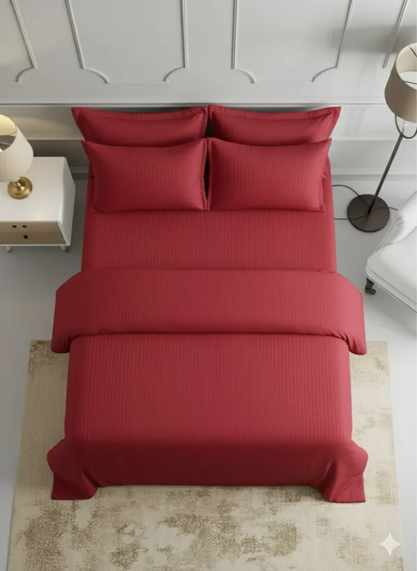 Maroon_Double_Bed_Sheet_With_Pillows