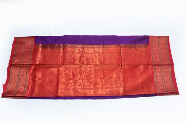 Adhiti_Varnika_Wine_Kadiyal_Cotton_Silk_Saree