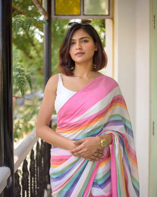 Dhanak_—_Rainbow_Stripe_Pure_Linen_Saree