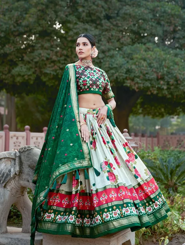 Exquisite_Floral_Fantasy:_Tusser_Silk_Lehenga_Choli_with_Intricate_Print_and_Dupatta_🩷💛