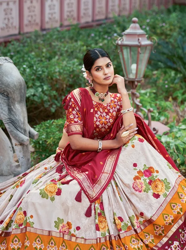 Exquisite_Floral_Fantasy:_Tusser_Silk_Lehenga_Choli_with_Intricate_Print_and_Dupatta_🩷💛