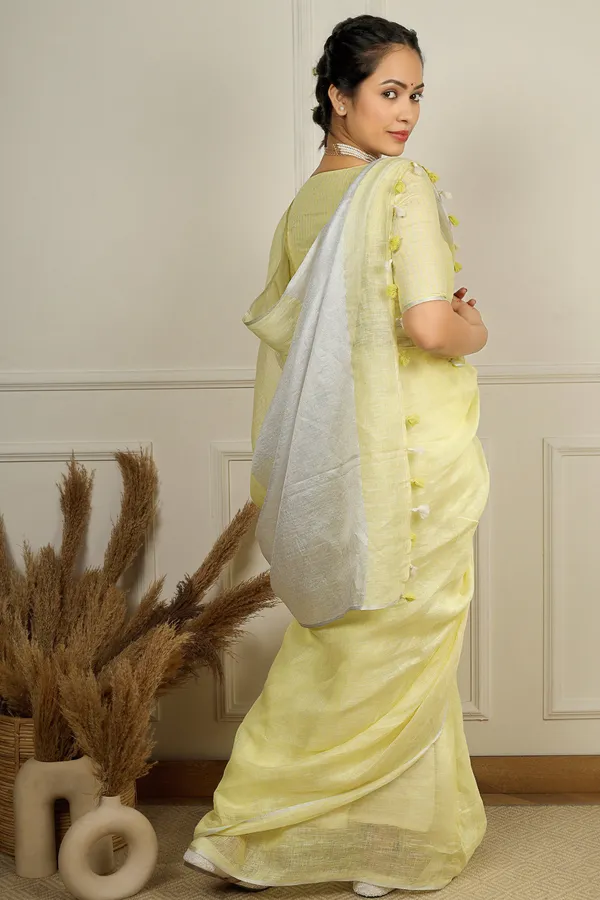 Cream_Pure_Linen_Premium_&_Elegant_Saree_For_Women_(With_Blouse_Piece)