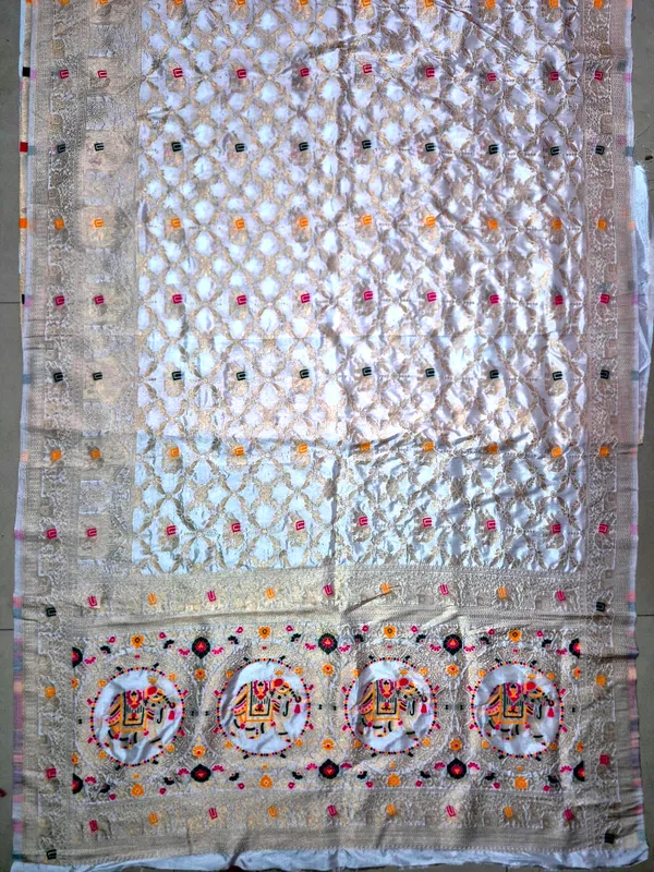 Maharani_Ivory_Zari_Dola_Silk_Saree