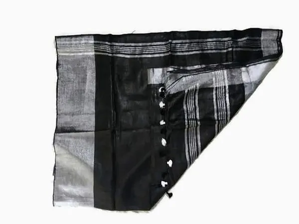 Midnight_Zari_Noir_–_Premium_Black_Silk_Zari_Border_Saree