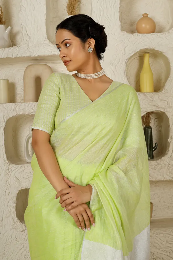 Green_Pure_Linen_Premium_&_Elegant_Saree_For_Women_(With_Blouse_Piece)