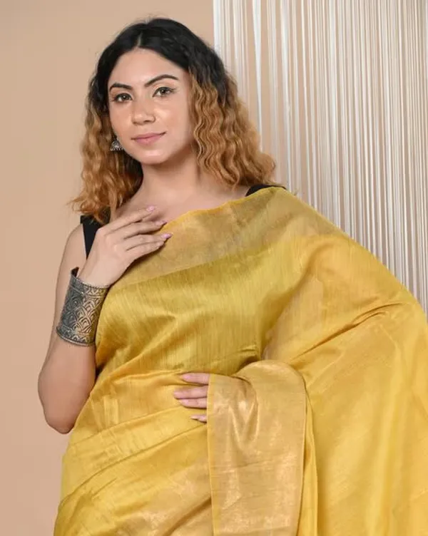 Yellow_Tussar_Munga_Silk_Premium_&_Elegant_Saree_For_Women_(With_Blouse_Piece)