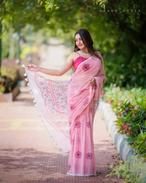 Rose_Petal_Bloom_Linen_Saree