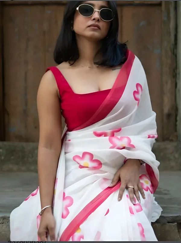 The_Gulabi_Bloom:_A_tribute_to_the_vibrant_hand-painted_floral_aesthetic.