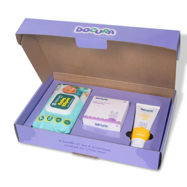 baby_Care_Gift_Box-_(Baby_Wipes_-_72_Pcs,_Baby_Face_Cream_-_100Gm,_Physico_Sun_Screen_Spf_50_-_50Ml)
