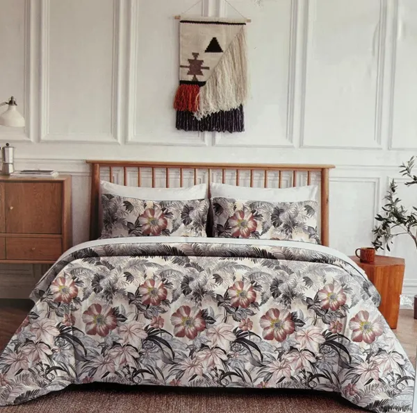 Beige_&_Grey_Floral_Pattern_Cotton_Double_Bedsheet_With_Pillow_Cover