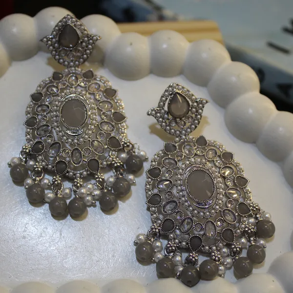 Brass_Stylish_Jhumkas_For_Women