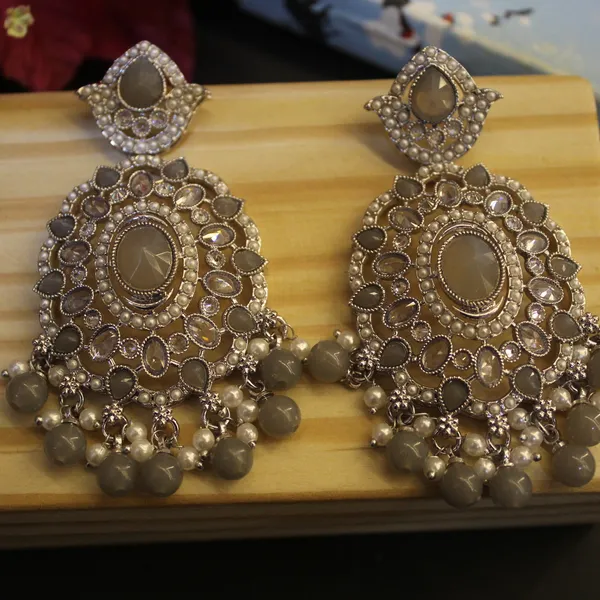 Brass_Stylish_Jhumkas_For_Women