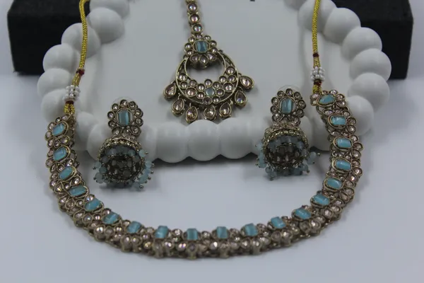 Alloy_Stylish_Necklace_Set_For_Women