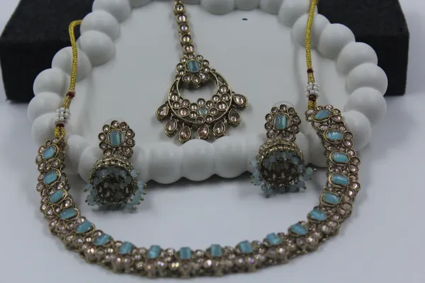 Alloy_Stylish_Necklace_Set_For_Women