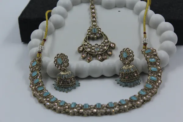Alloy_Stylish_Necklace_Set_For_Women