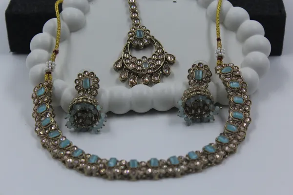 Alloy_Stylish_Necklace_Set_For_Women