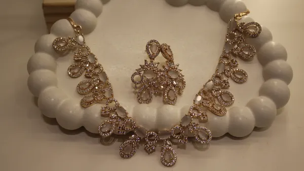 American_Diamond_Necklace_Set_For_Women