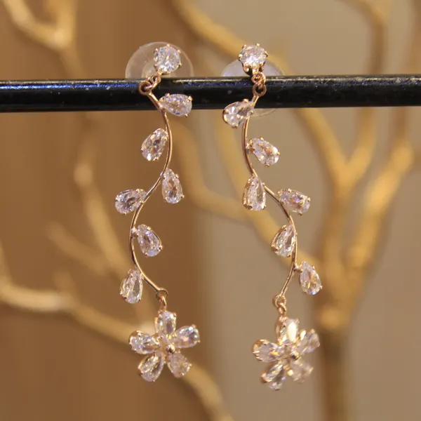 Alloy_Stylish_Western_Earing_For_Women