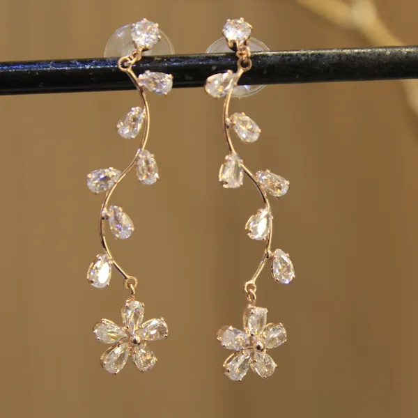 Alloy_Stylish_Western_Earing_For_Women
