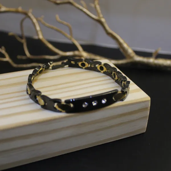 Stylish_Alloy_Bracelet_For_Men