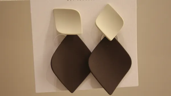 Alloy_Stylish_Korean_Earing_For_Women