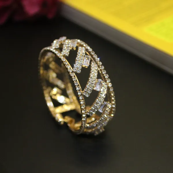 Golden_&_White_Premium_Alloy_Bracelets_For_Women