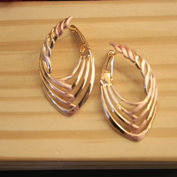 Alloy_Stylish_Western_Earing_For_Women