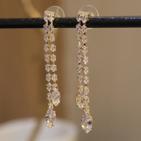 Alloy_Stylish_Western_Earing_For_Women