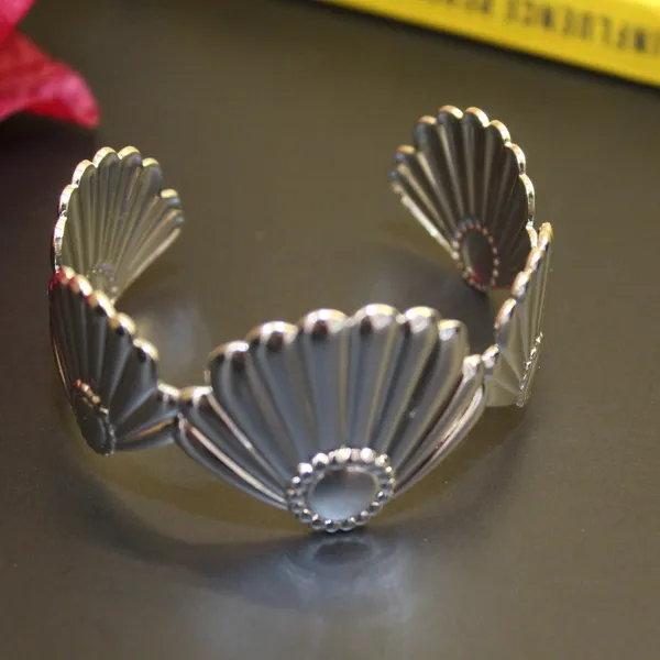 Silver_Premium_Stainless_Steel_Bracelets_For_Women