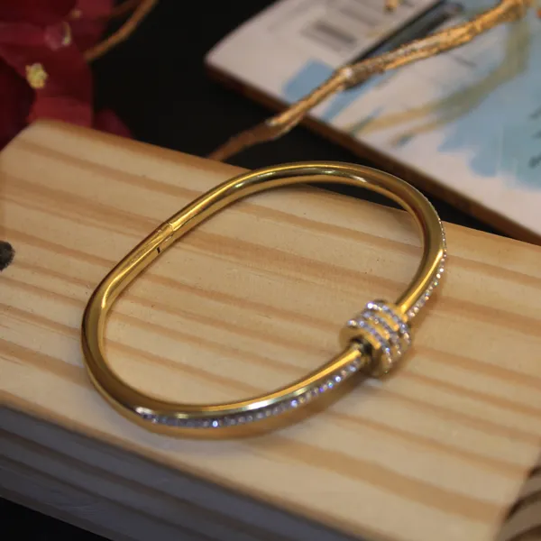 Gold_Plated_Anti_Tarnish_Ring_Bracelet_for_Women