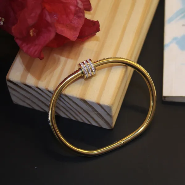 Gold_Plated_Anti_Tarnish_Ring_Bracelet_for_Women
