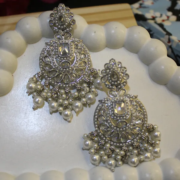 Brass_Stylish_Jhumkas_For_Women