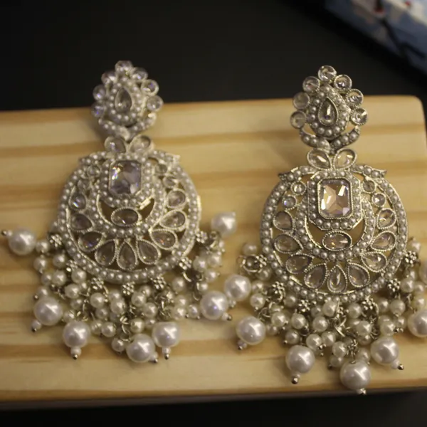 Brass_Stylish_Jhumkas_For_Women