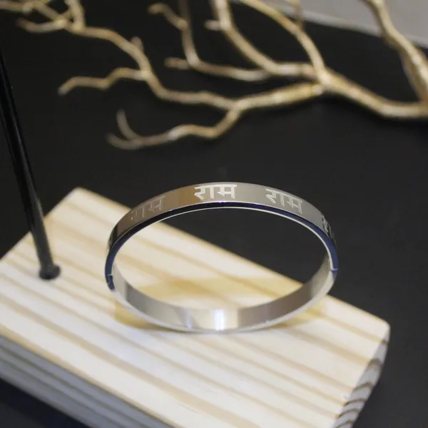 Stylish_Alloy_Bracelet_For_Men
