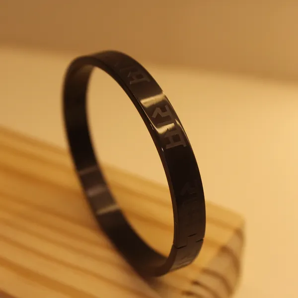 Stylish_Alloy_Bracelet_For_Men