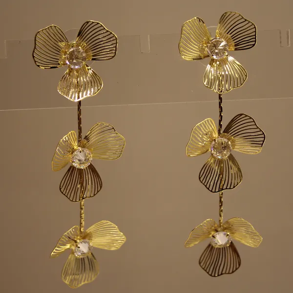 Alloy_Stylish_Korean_Earing_For_Women