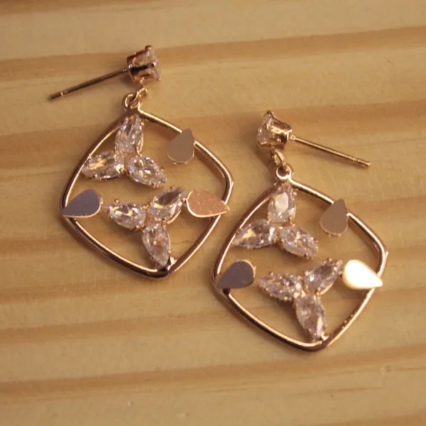 Alloy_Stylish_Western_Earing_For_Women