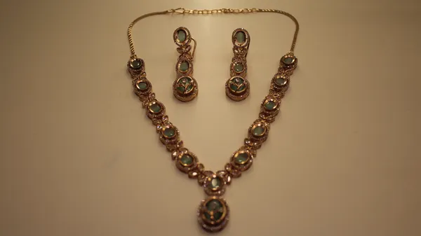 American_Diamond_Necklace_Set_For_Women