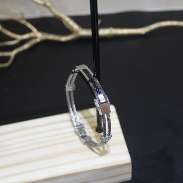 Stylish_Alloy_Bracelet_For_Men