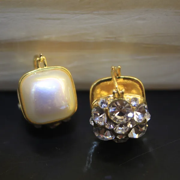 Alloy_Stylish_Korean_Earing_For_Women