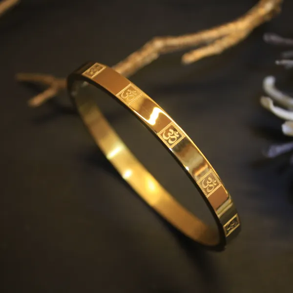 Gold_Plate_Anti_Tarnish_OM_Bracelet_For_Men