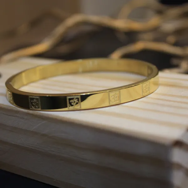 Gold_Plate_Anti_Tarnish_OM_Bracelet_For_Men