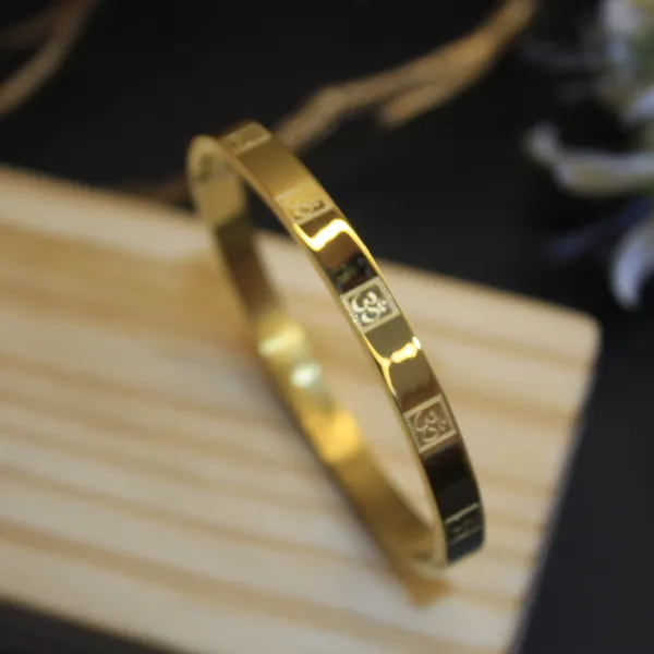 Gold_Plate_Anti_Tarnish_OM_Bracelet_For_Men