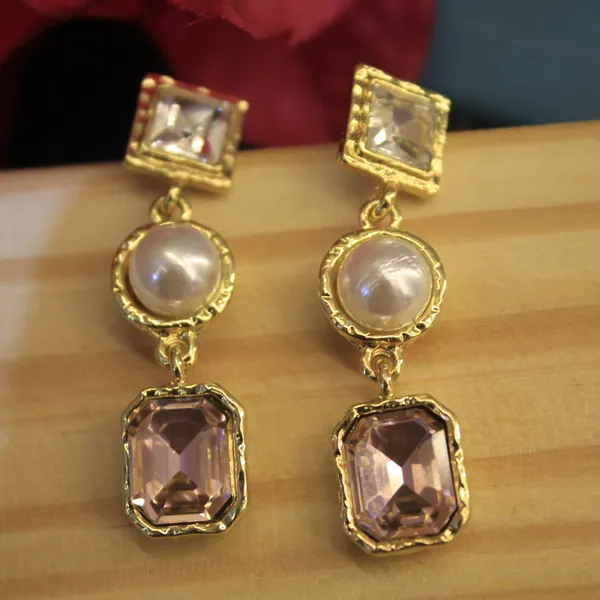 Alloy_Stylish_Korean_Earing_For_Women