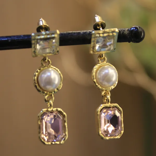 Alloy_Stylish_Korean_Earing_For_Women